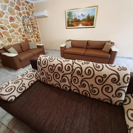 Apartment Seaside Paradise